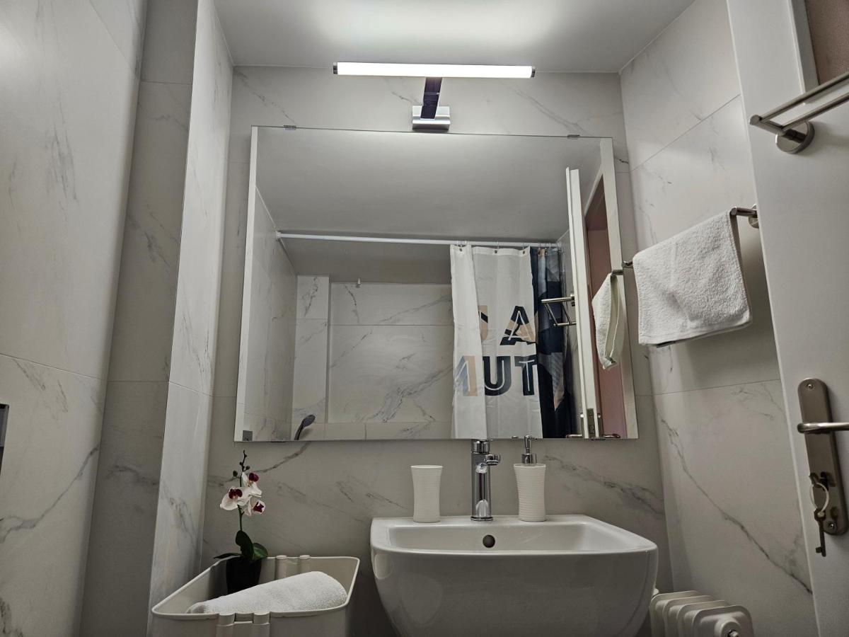 F23 Apartment Athens Luaran gambar
